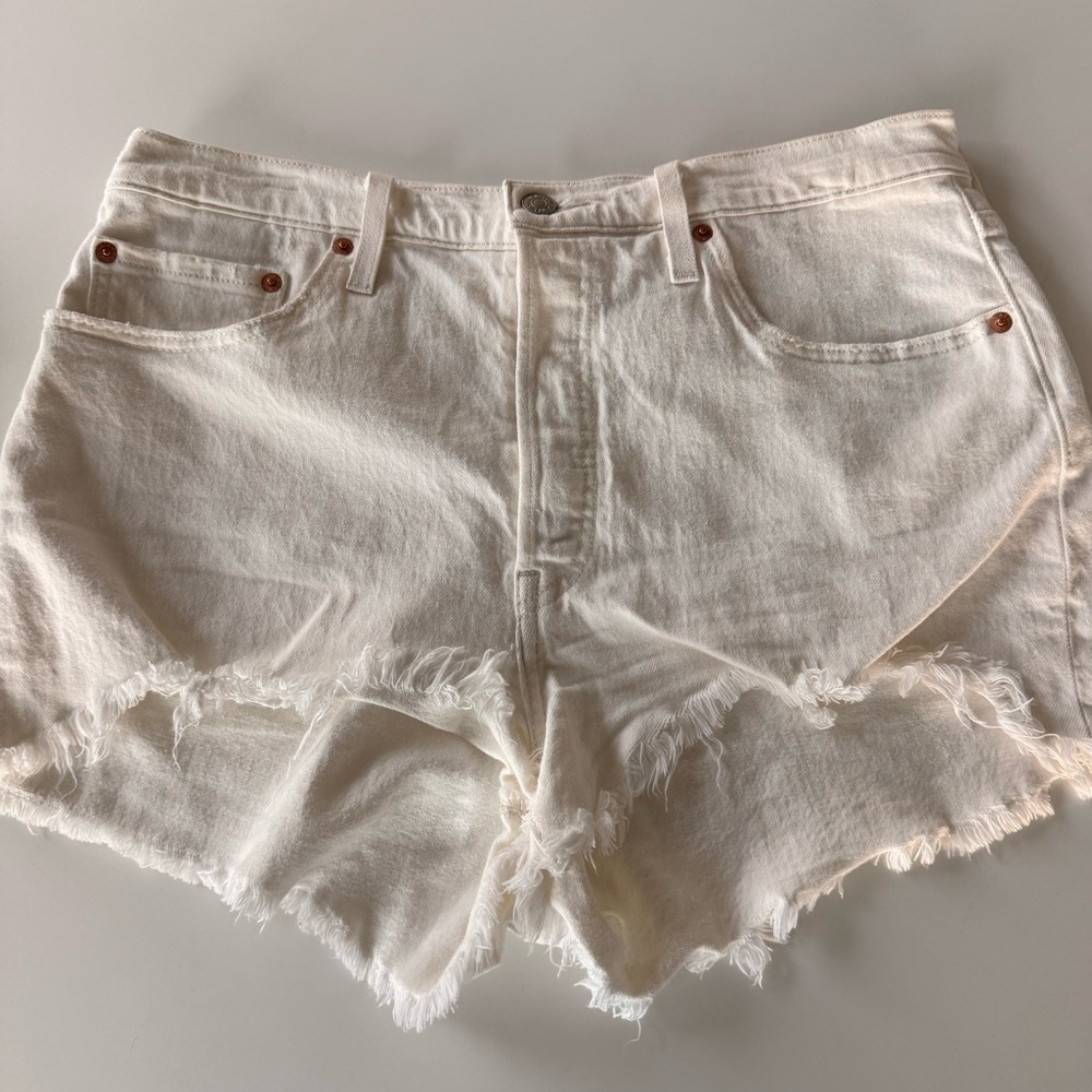 Levi's White Frayed Hem Denim Shorts